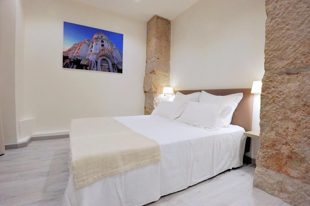 Le 10 - Massena Nizza